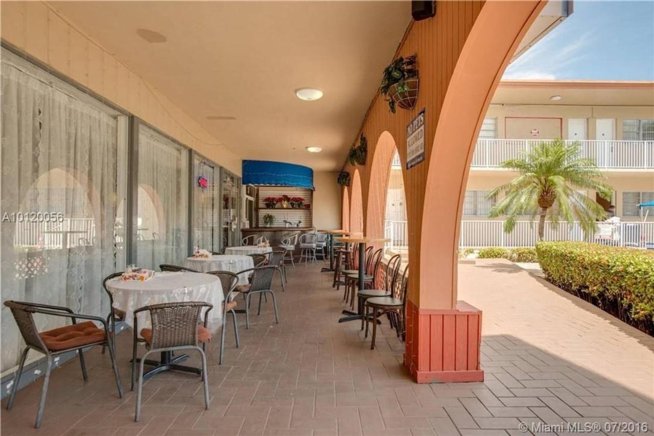 Private Hallandale Beach Studio Wbath Walking Distance To The Beach Pool Free Parking Exterior foto